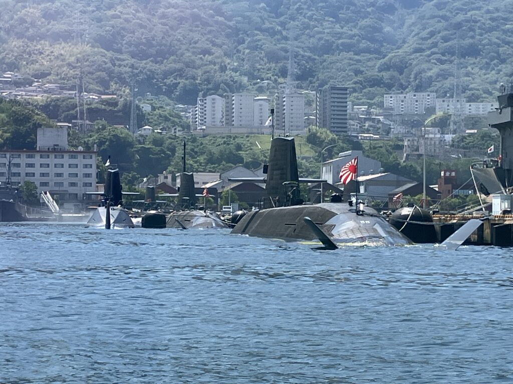 呉潜水艦都会・田舎アキラ美味いもん放浪記