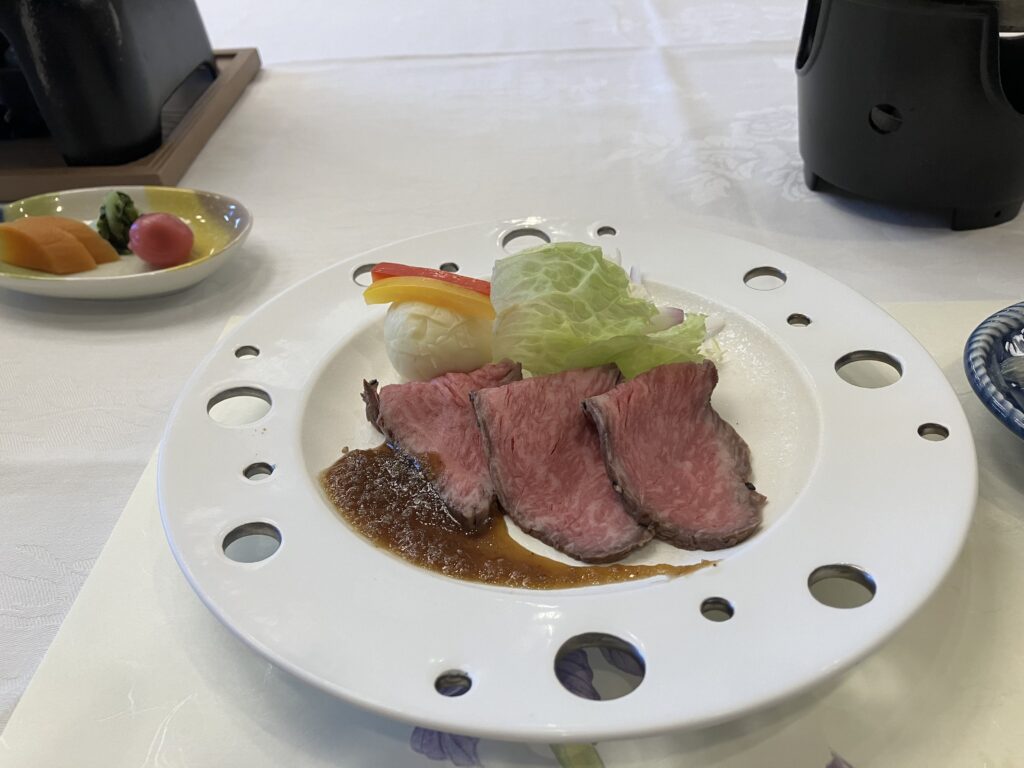 ホテル夕食　都会・田舎アキラ美味いもん放浪記